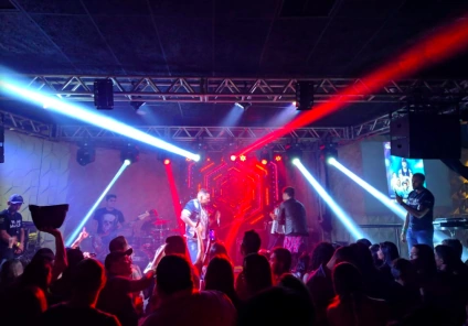Essence Lounge Bar com Show ao vivo em Brasília - DF