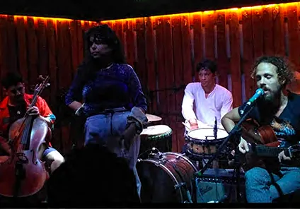 Commons Bar com Show ao vivo em Salvador - BA